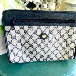 Authentic Vintage Gucci clutch